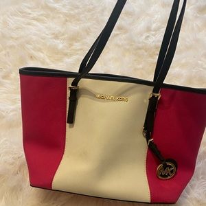 Michael Kors Shoulder Bag
